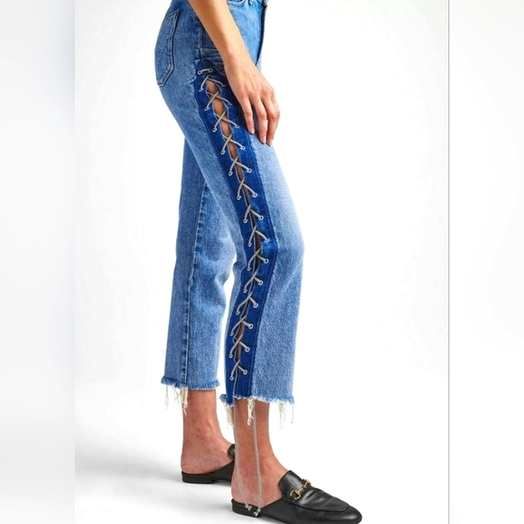 HUDSON Women's Zoeey Hig Rise Lace Up Straight Crop Jean Size 30 - Picture 1 of 9